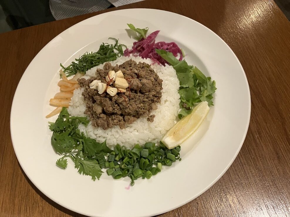 羊肉香草碎肉咖哩